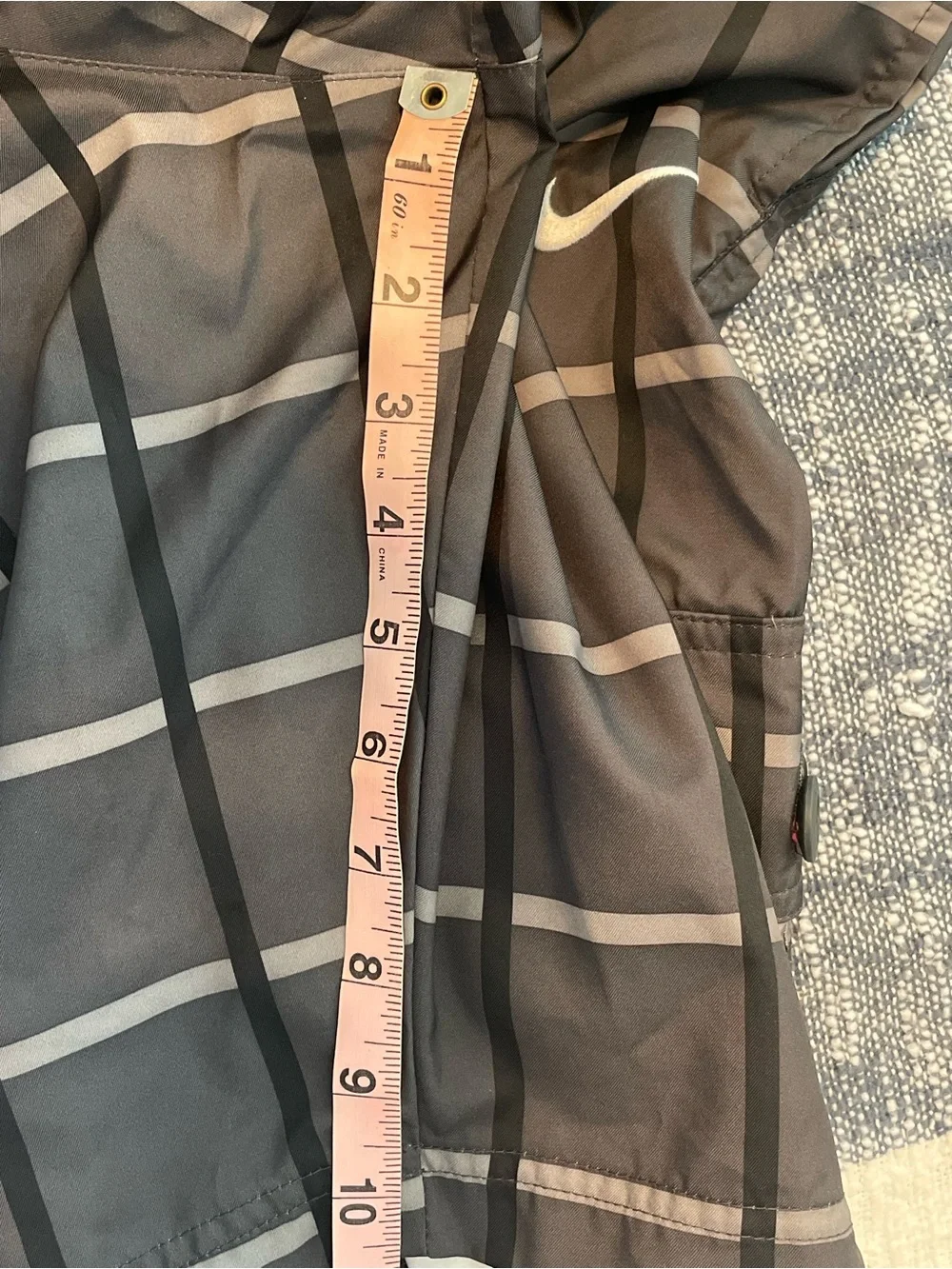 Nike Black & Gray Grid-Pattern Men’s Swim Trunks